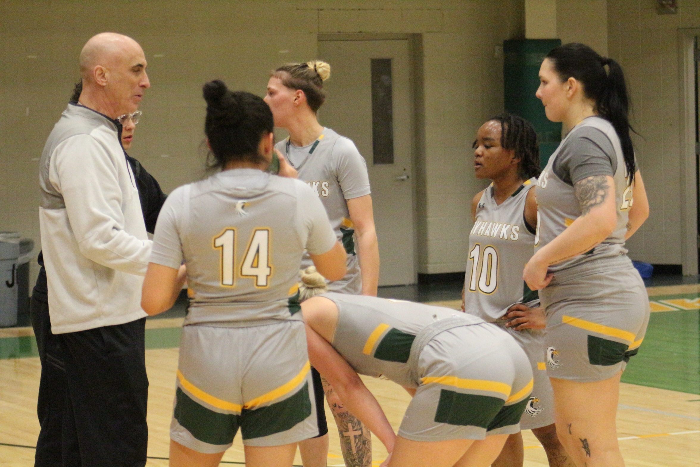 Strong Start and Fast Finish Leads JCC to Tenth Straight Win