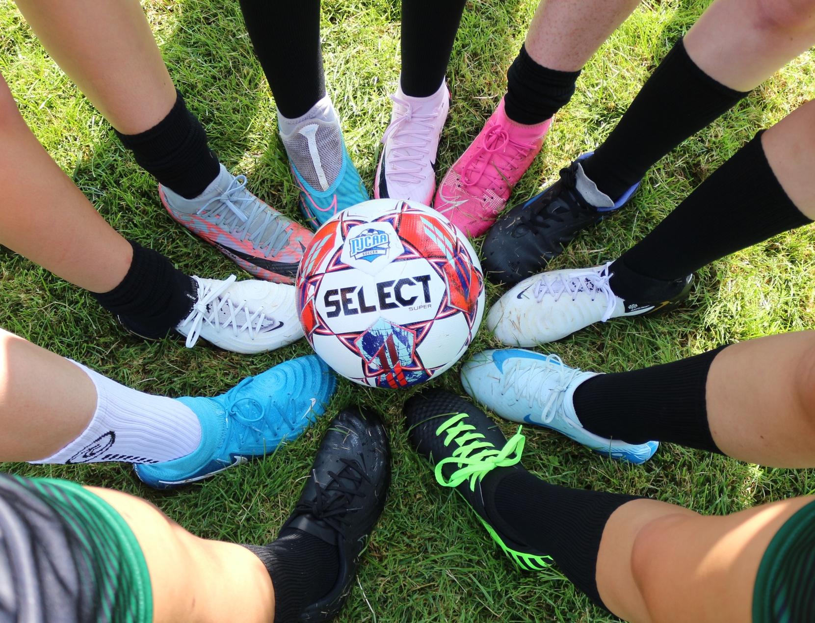Women's Soccer Drops a Pair of Road Games Over the Weekend
